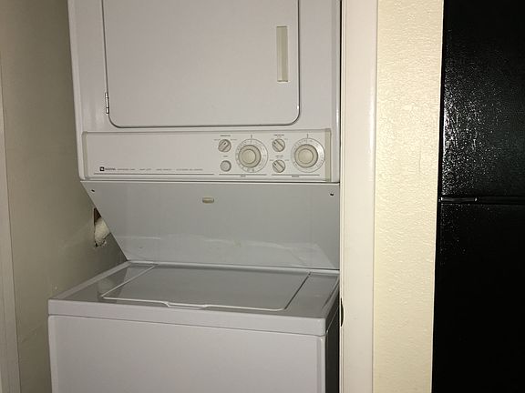 4th image of 1234 E Waterside Cv APT 13