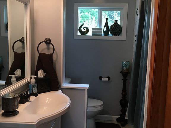 First Floor Bathroom