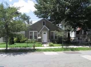 925 N 30th St, Camden, NJ 08105