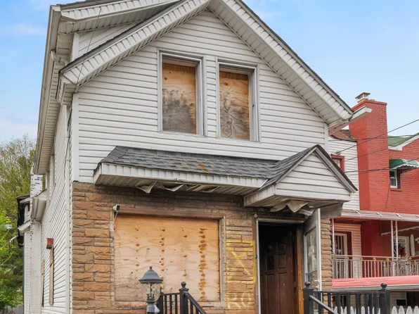 2925 Throop Avenue image 1 of 7