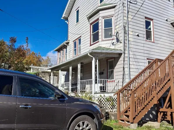 700 Main St #3, Forest City, PA 18421