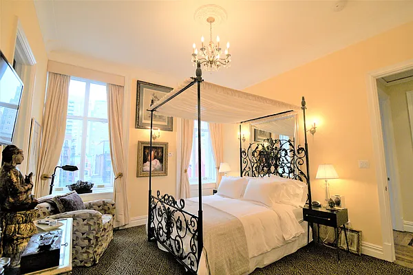 Sold by Carol E Levy | media 5