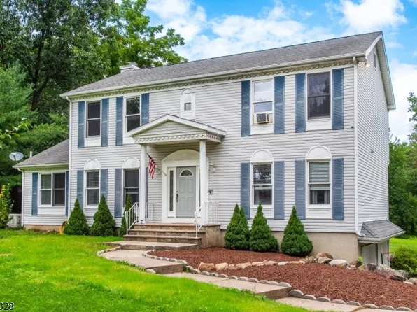 26 Countryside Rd, Knowlton Twp., NJ 07832
