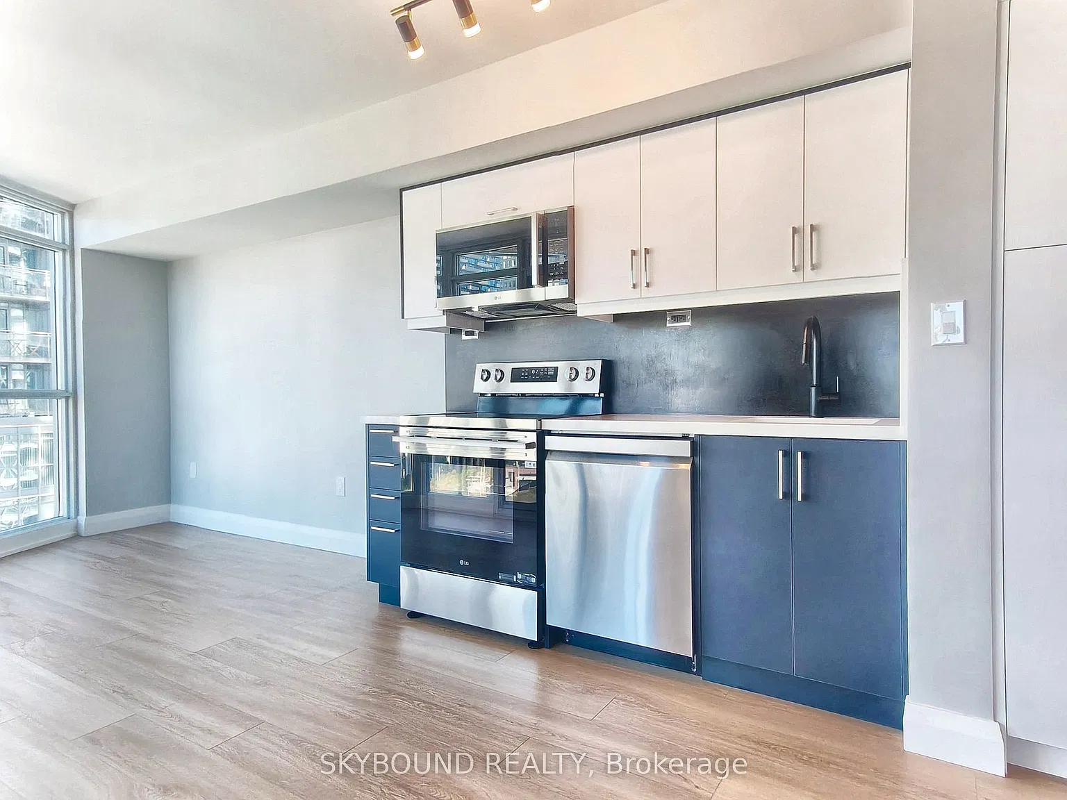 1 bed, $2,250 — Photo 3