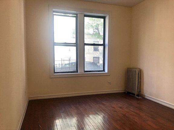 5th image of 255 Fort Washington Ave APT 6