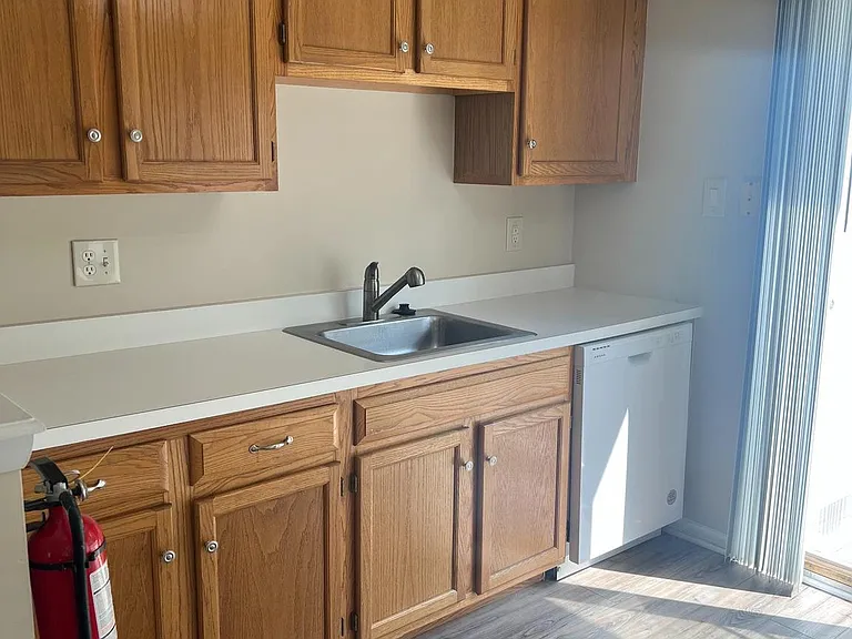 32 Foxglove Dr — Photo 17
