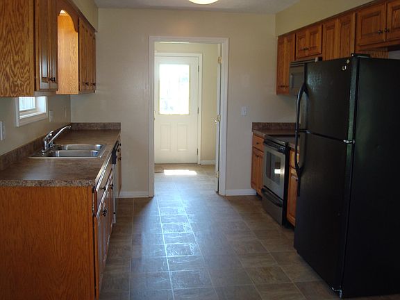 3rd image of 220 John Austin Ln