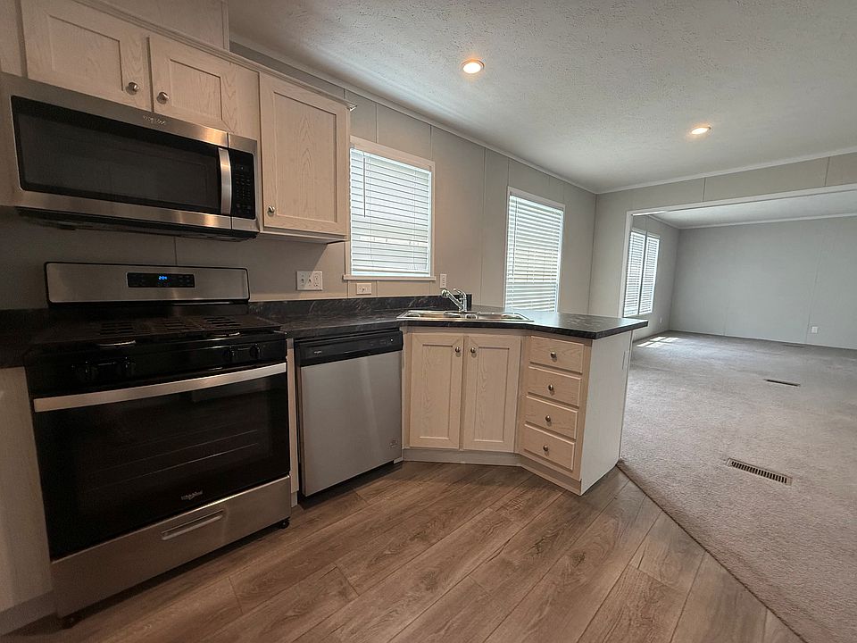 1st image of 46000 Geddes Rd #134