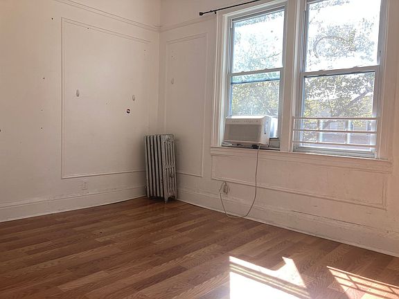 3rd image of 51-51 47th St #1