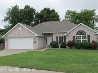 395 Brandons Loop, Springdale, AR 72762