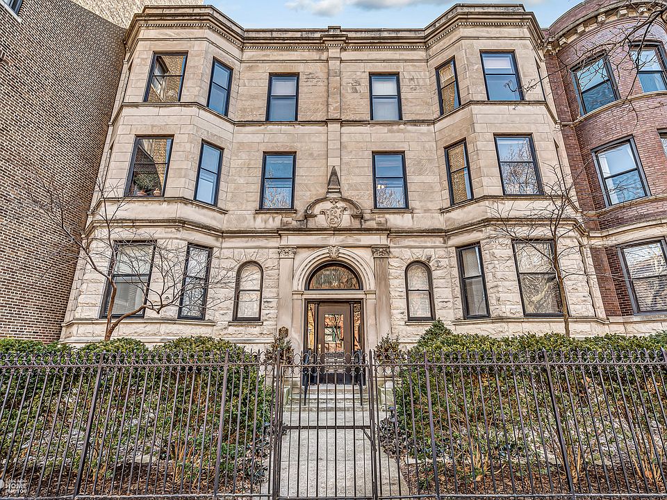 1st image of 823 W Lakeside Pl APT 2W