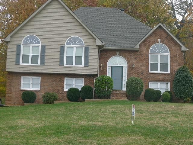 1st image of 1604 Brookvalley Cir