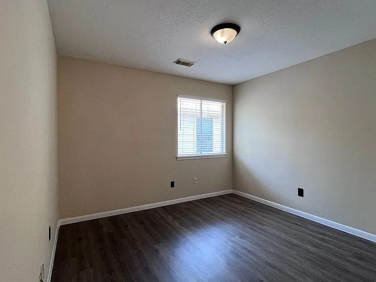 12827 Fox Arrow Ln — Photo 13