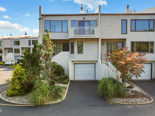 57 Bridgewaters Dr APT 7, Oceanport, NJ 07757