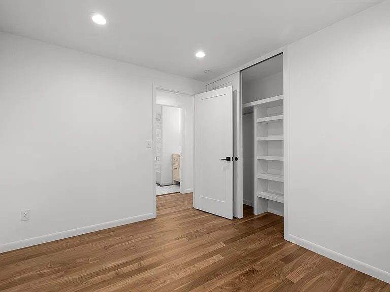 2936 SE Clay St — Photo 13