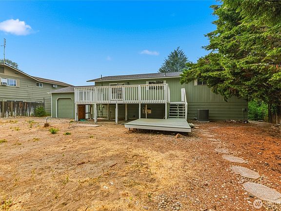 2nd image of 105 Eastridge Drive