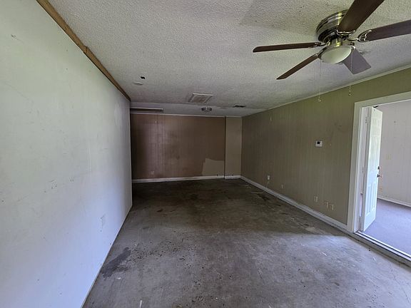 5th image of 2922 Todd Jude Rd