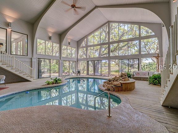 3rd image of 50 N Calibogue Cay Rd