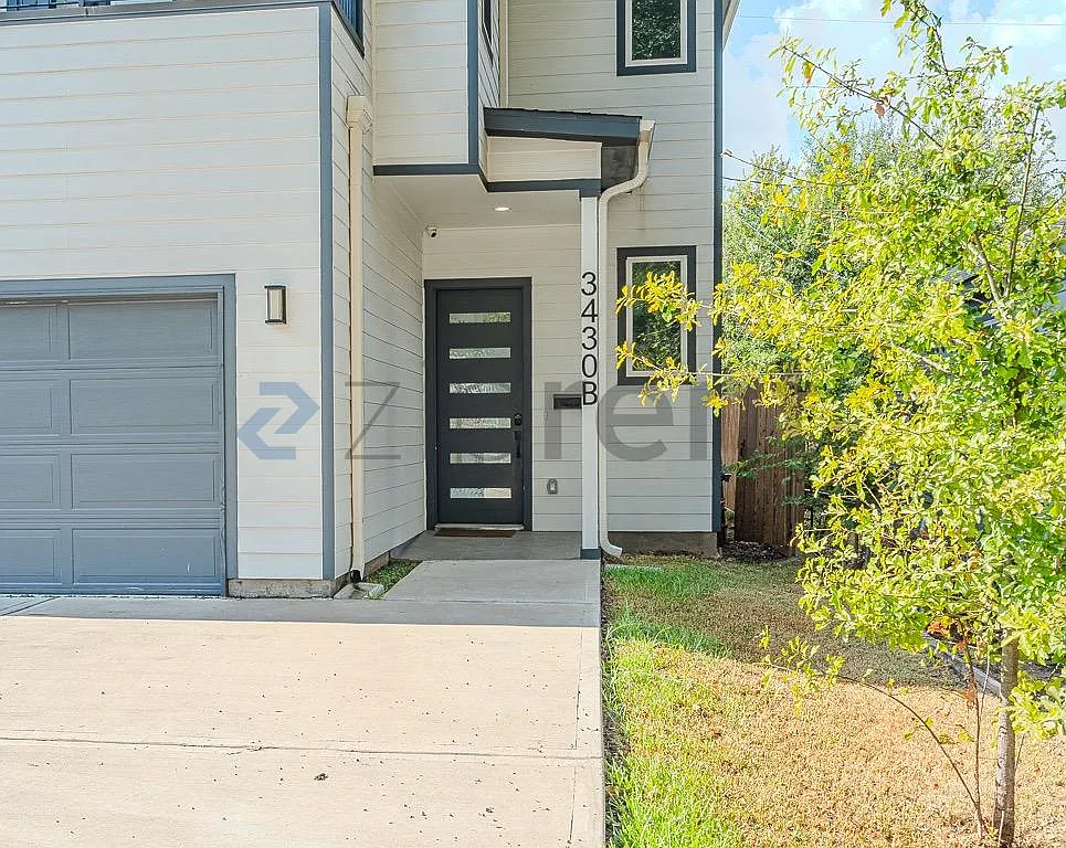 3 bed, 2.5 bath, 1839 sqft, $2,700 — Photo 3