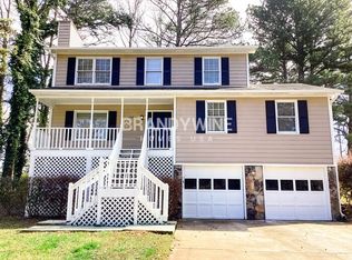 1460 Biffle Rd, Stone Mountain, GA 30088