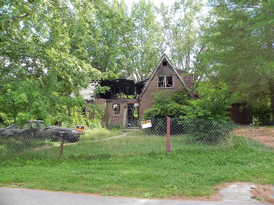 2nd image of 103 Taylor Ave