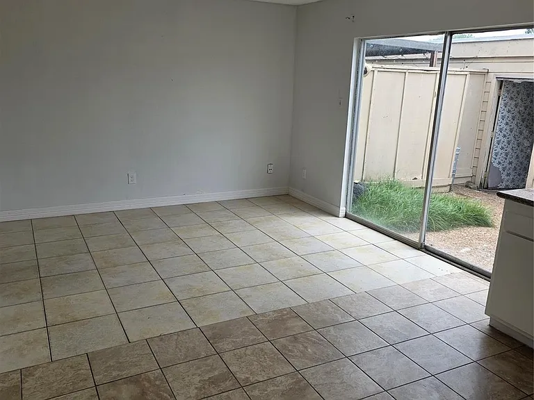 10343 Huntington Place Dr #343 — Photo 4