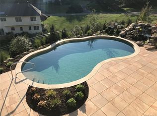 41 N Ridge Rd, Pomona, NY 10970