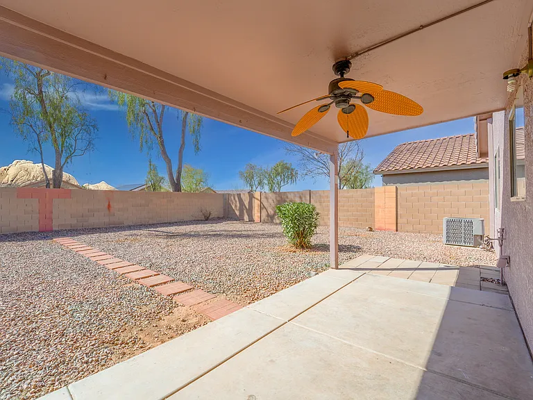 14929 W Port Au Prince Ln — Photo 22