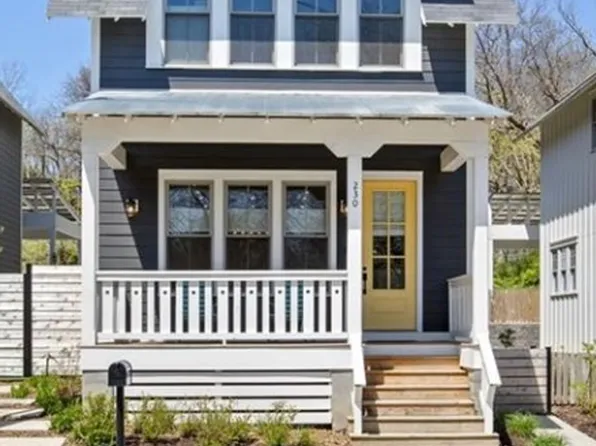 230 E South St, Fayetteville, AR 72701