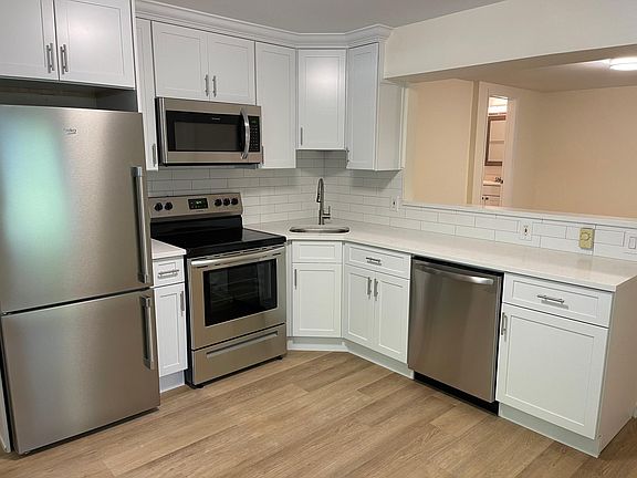 3rd image of 31 Washington Ave