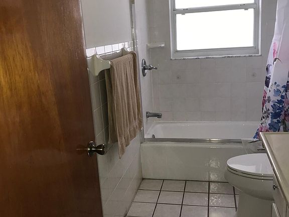 4th image of 2480 SW 87th Pl #3522373941
