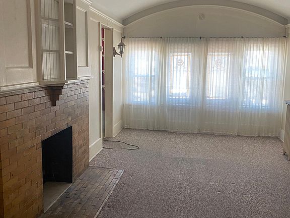 2nd image of 589 E Losey St