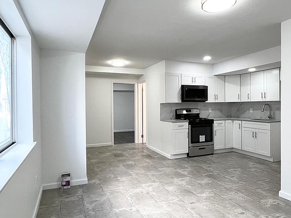 5th image of 19 Pompey Ave #1