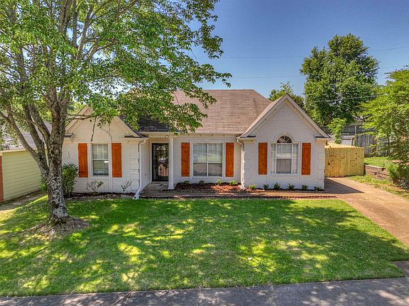 2nd image of 7111 Amberly Way Dr