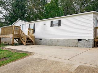 320 White Birch Dr, Covington, GA 30016