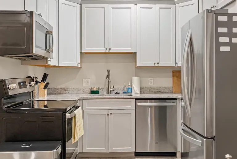 1020 Duke St #1 — Photo 1