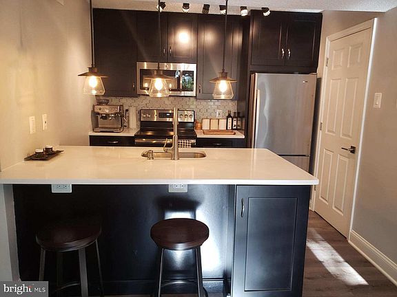 5th image of 1524 Lincoln Way APT 321