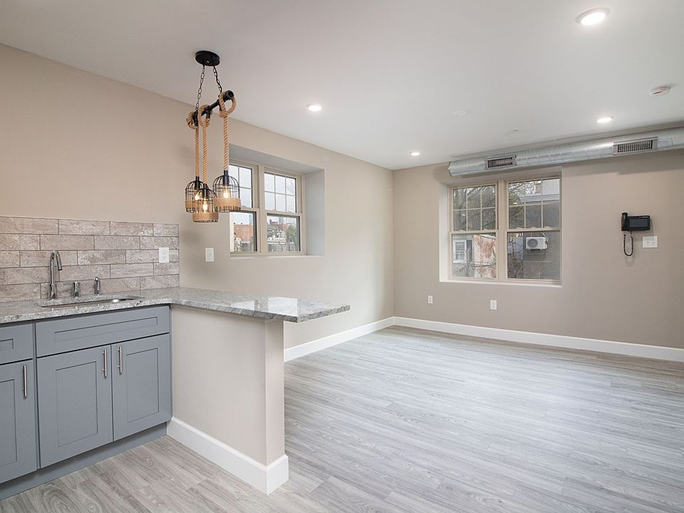 1st image of 437 N 40th St #3C
