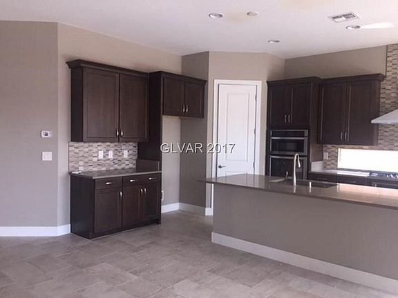 3rd image of 10881 Eastern Redbud Ct #0