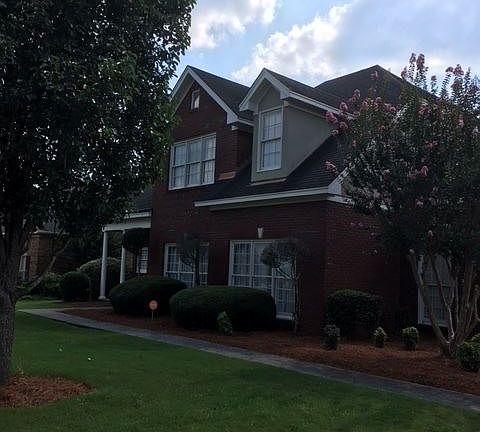 2nd image of 3436 Summerhill Dr