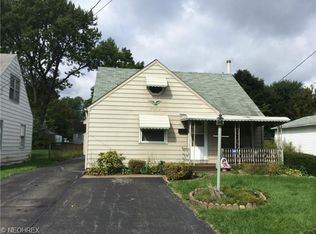 242 S Main St, Youngstown, OH