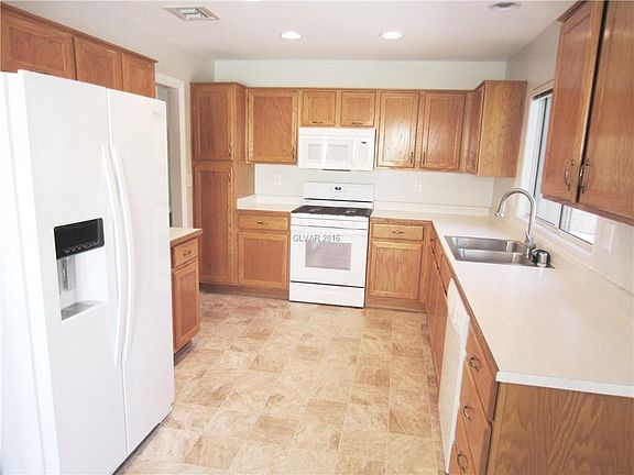 5th image of 3101 Gladstone Ct