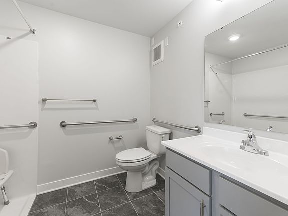 2nd image of 1145 E Washington St APT 408