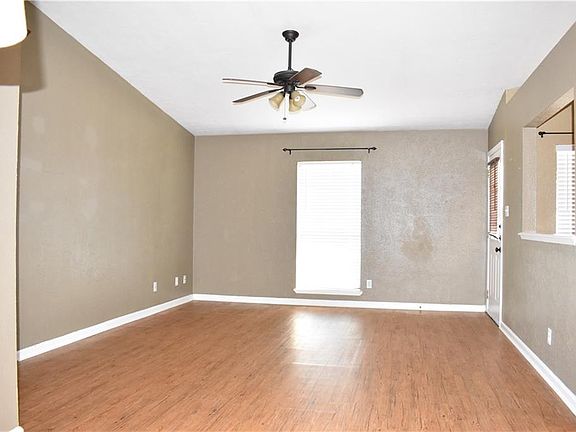 2nd image of 4248 Caldwell Ave