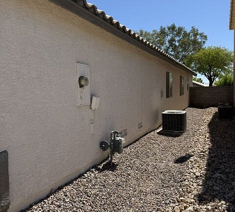 2nd image of 8056 Sweet Clover Ct