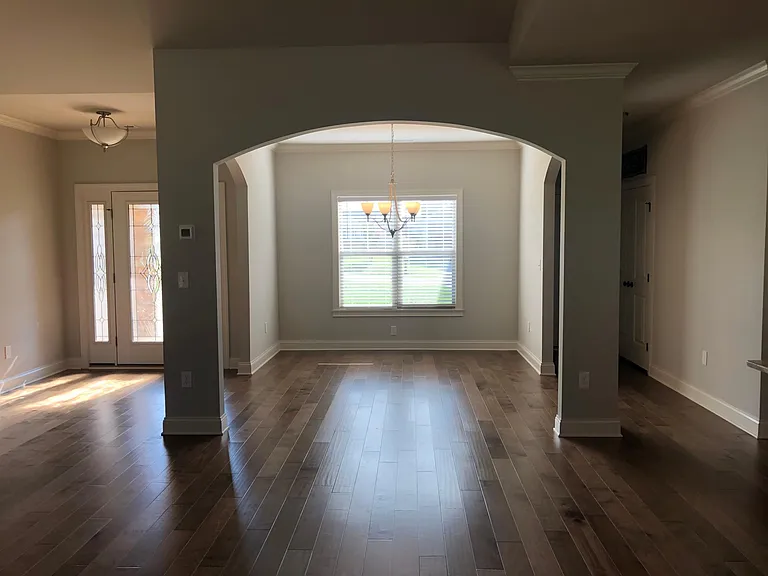 166 Staffordshire Dr — Photo 6