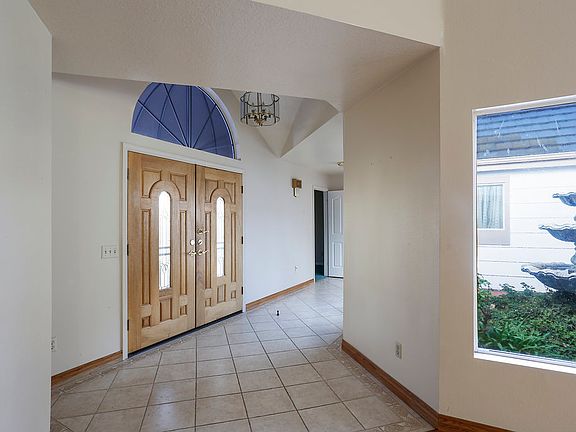 3rd image of 2143 Paseo Noche