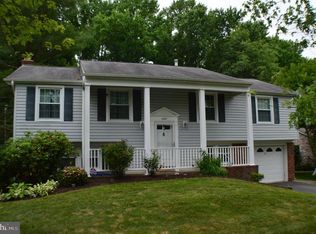 4327 Majestic Ln, Fairfax, VA 22033