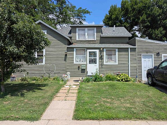 2nd image of 201 E Klug Ave