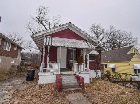 5406 Jackson Ave, Kansas City, MO 64130